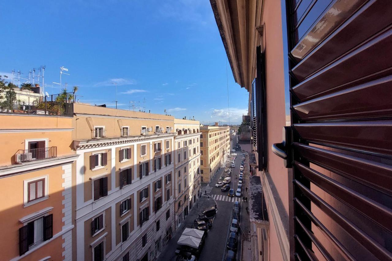 Ych-Luminoso Appartamento Per 8 Pax Rome Luaran gambar